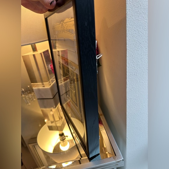 Beautiful Oliver Gal 31 Rue Cambon Framed 11” x 14” Framed Floating Art - Picture 8 of 16